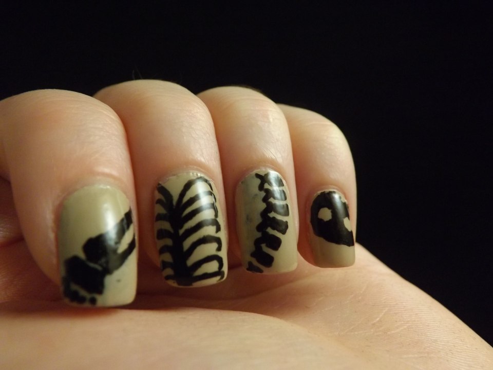 Ногти миндаль БТС