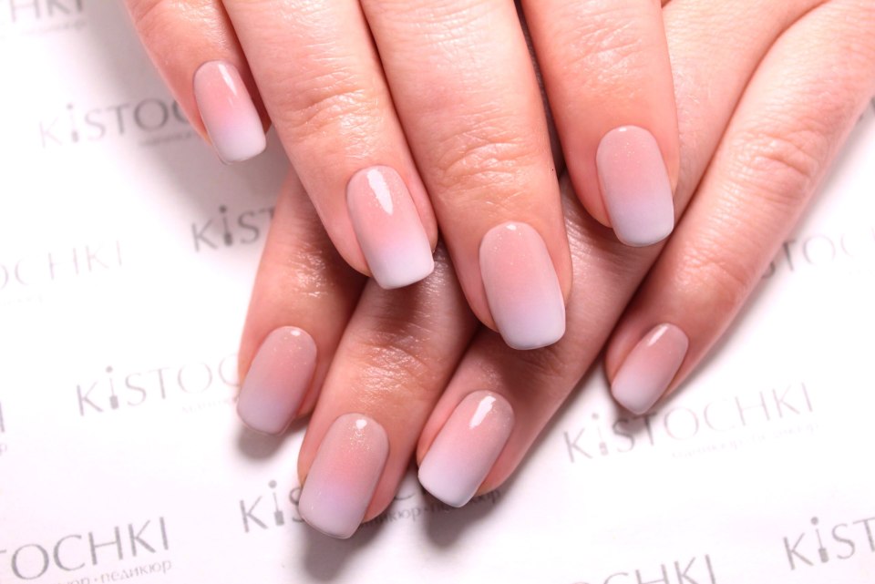 Градиент бежевый с белым