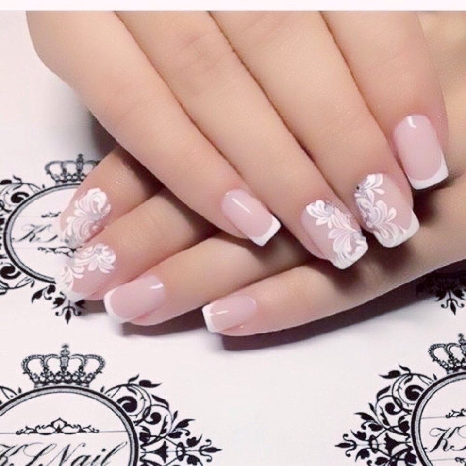 Свадебные ногти короткие