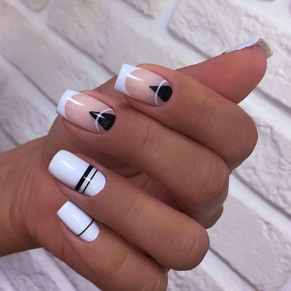 Френч на белом лаке