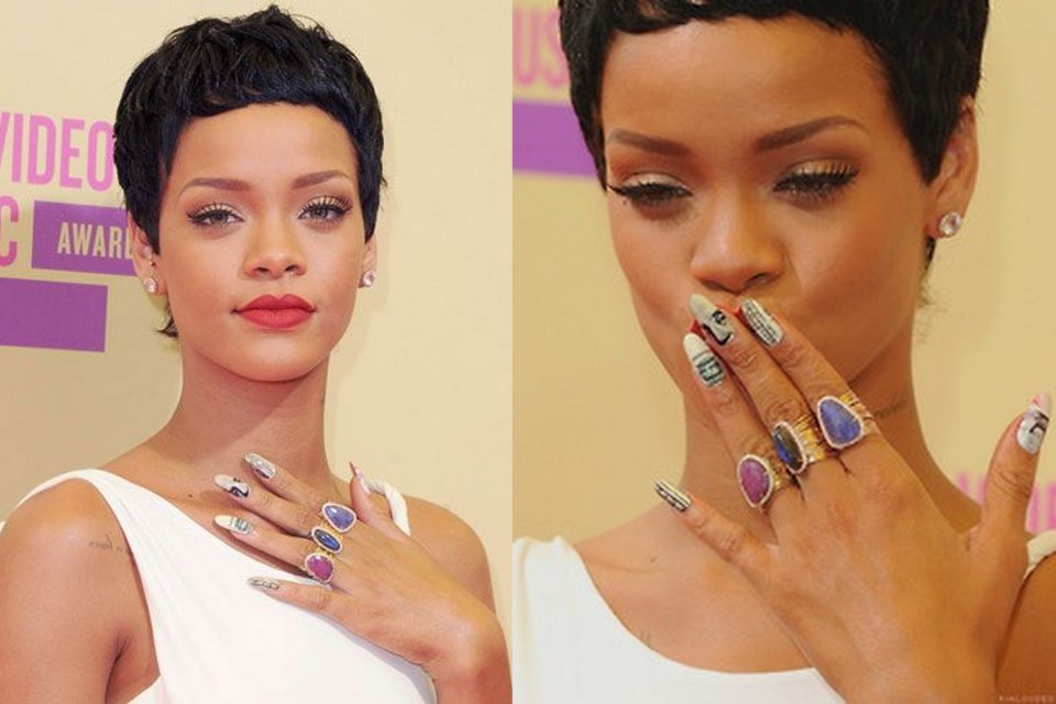 Маникюр со звездами