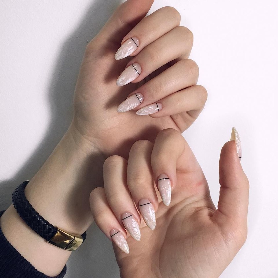 Маникюр простой и красивый на длинные ногти