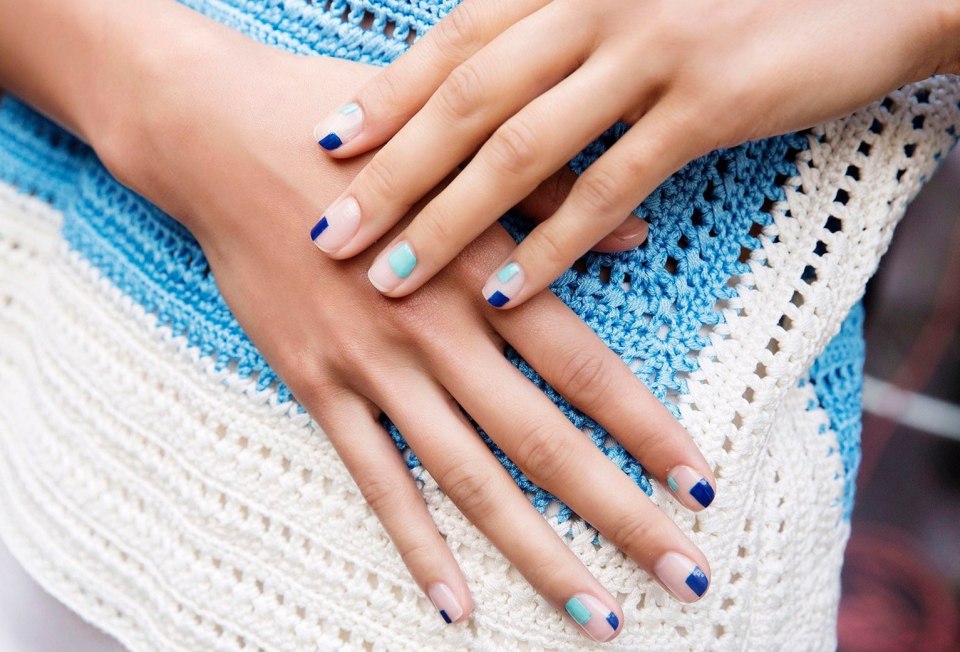 Маникюр повседневный молодежный