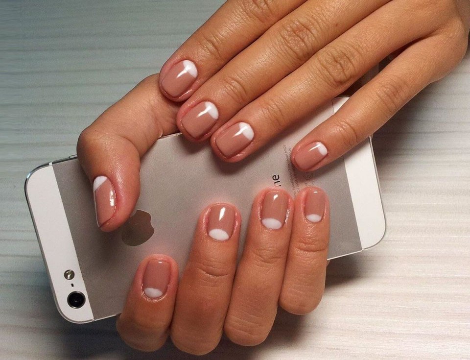 Шеллак лунный френч