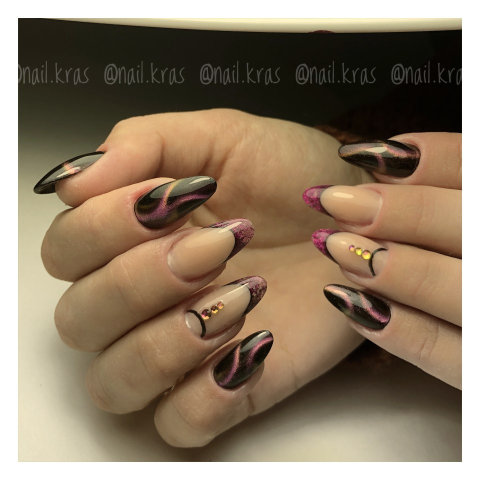 Маникюр кошачий глаз светлые тона