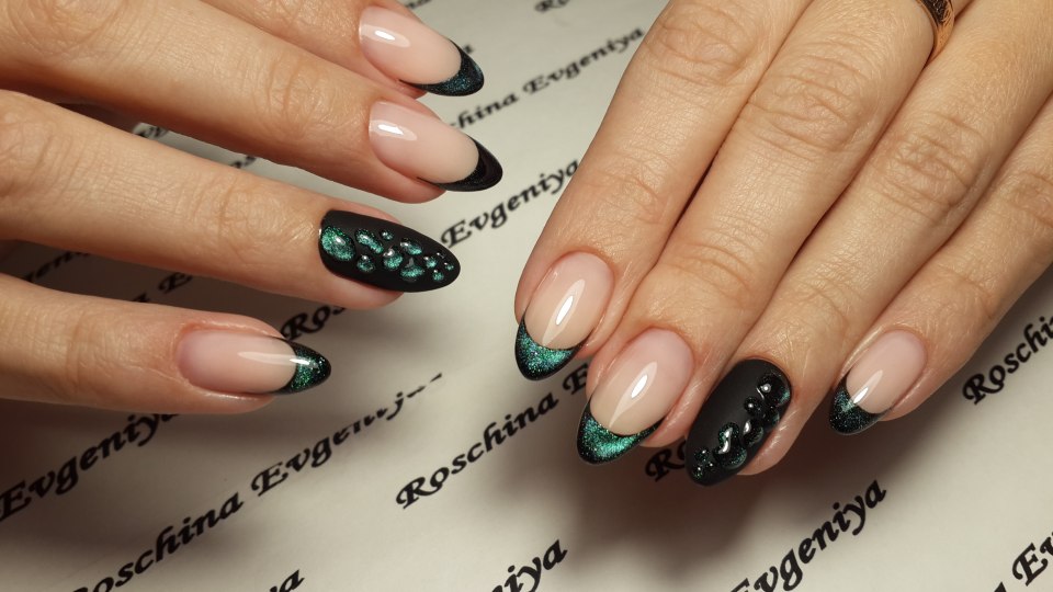 Маникюр кошачий глаз френч