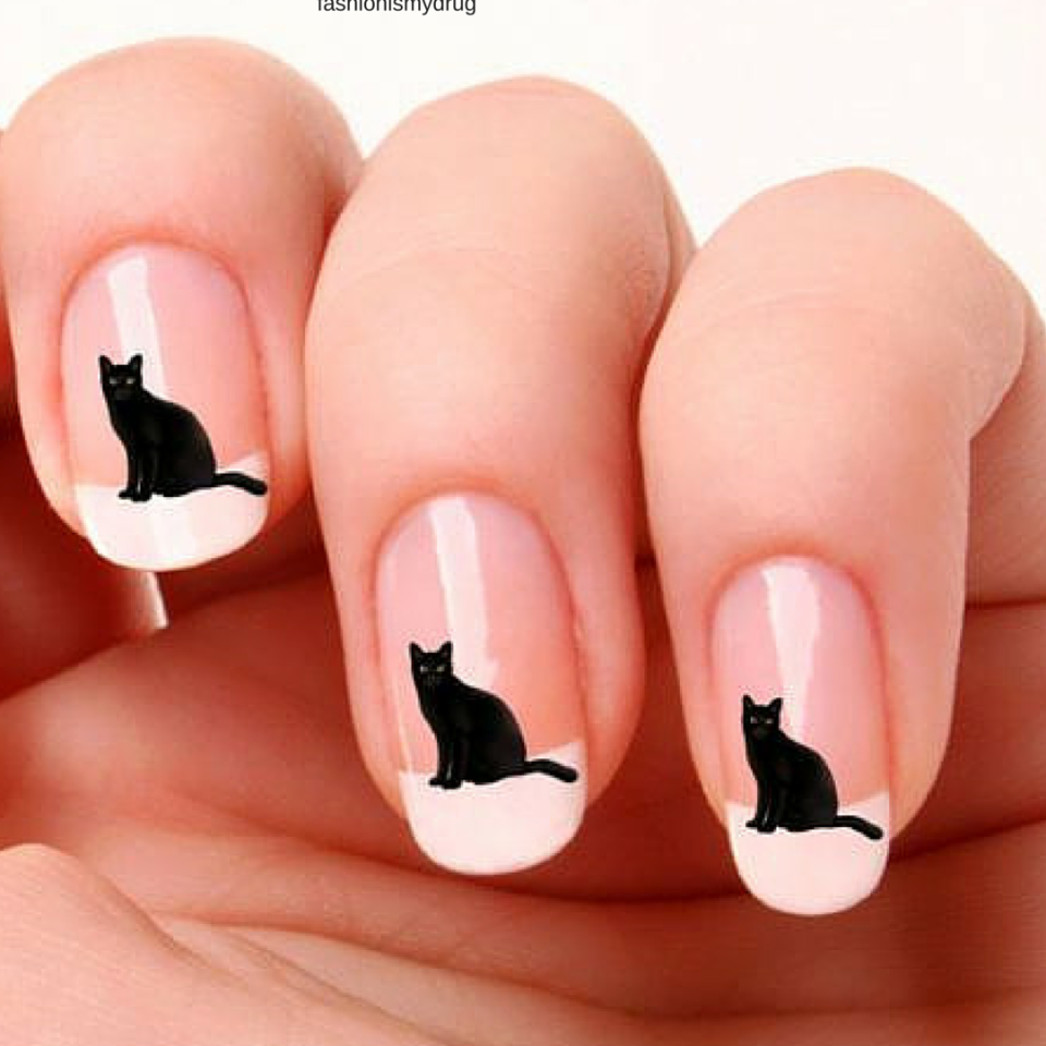 Лунный маникюр кошачий глаз