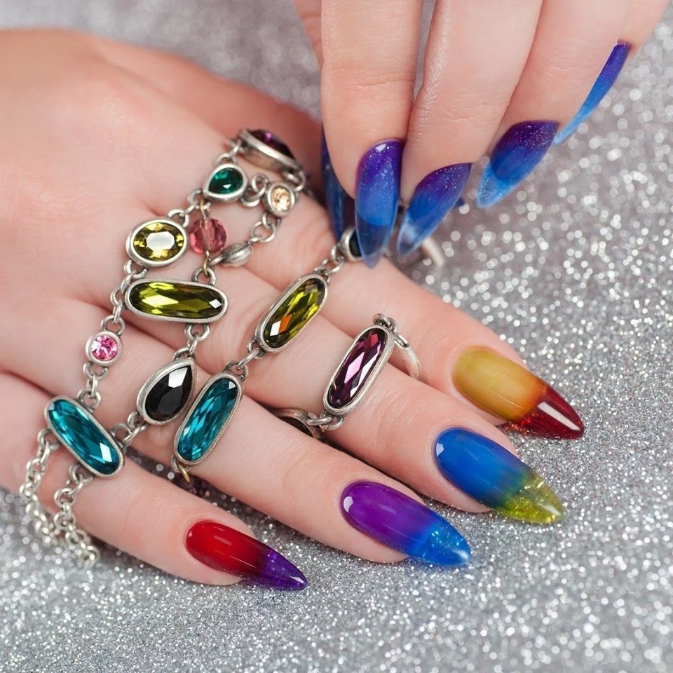 Маникюр Наруто