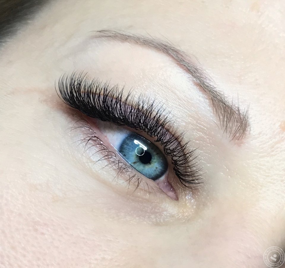 Пучковое наращивание ресниц 2д