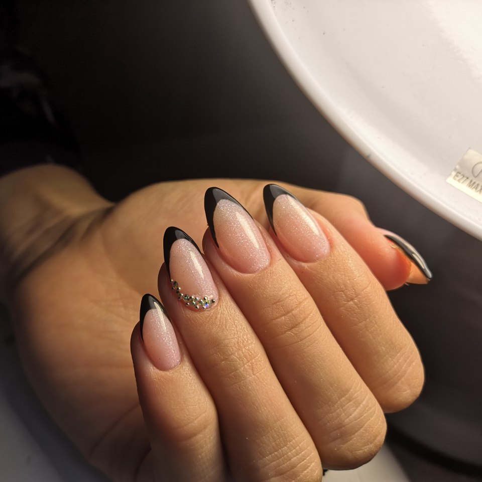 Яркий френч