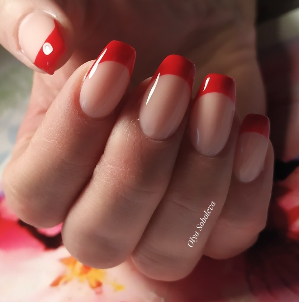 Яркий френч наоборот