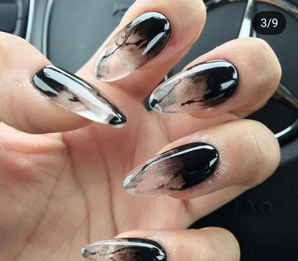 Черные прозрачные ногти
