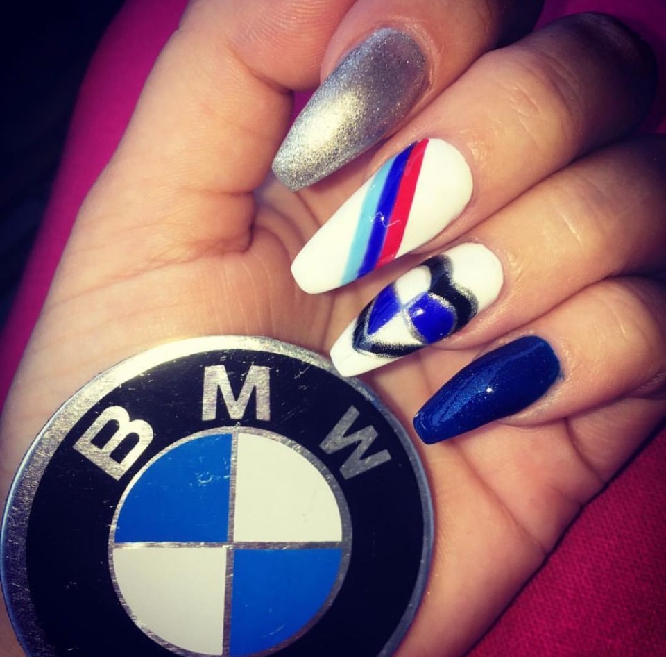 Ногти в стиле BMW