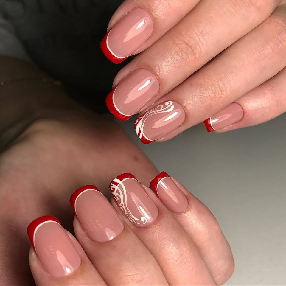 Красный френч