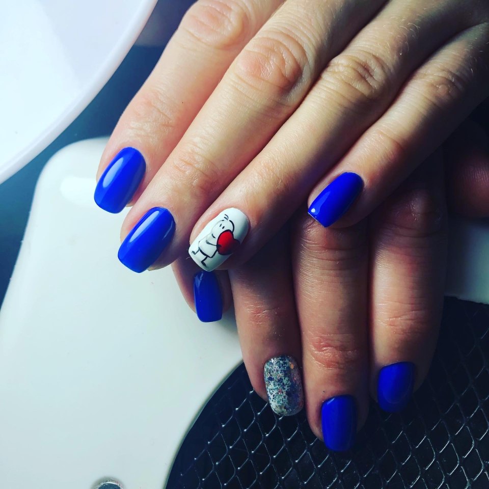 Маникюр с бабочками