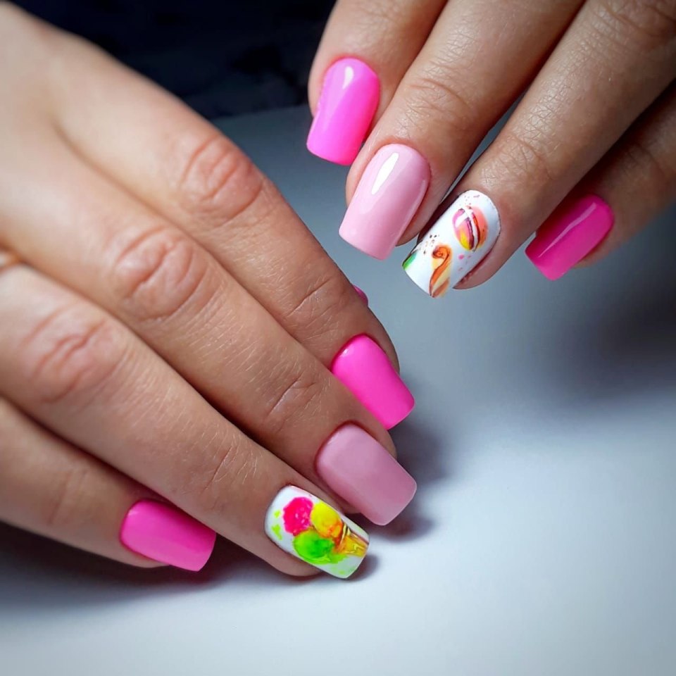 Разноцветный маникюр