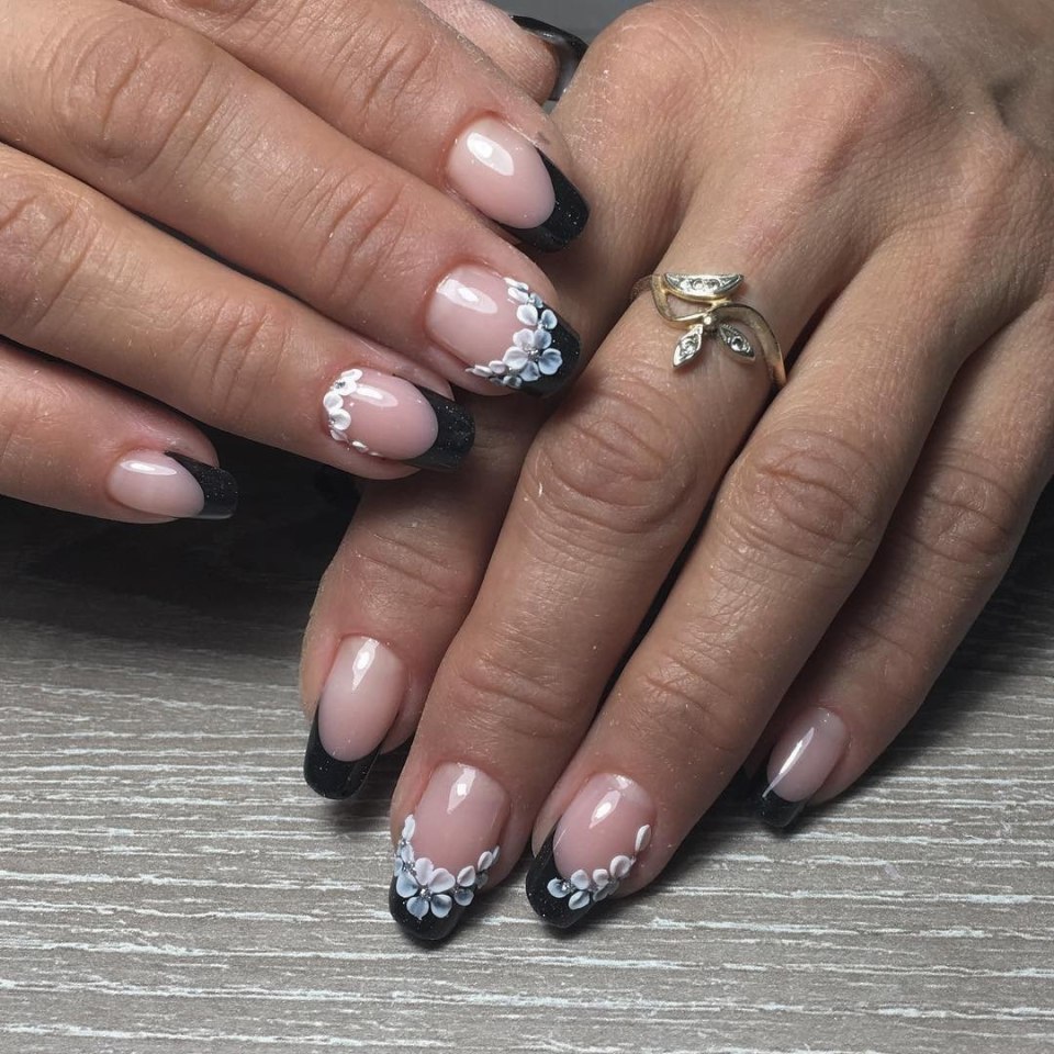 Черно белый френч