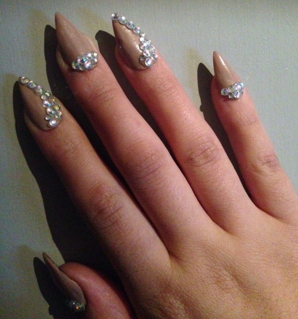 Ногти наращивание ногтей