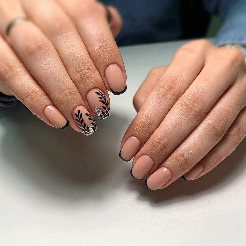 Ногти для учителя