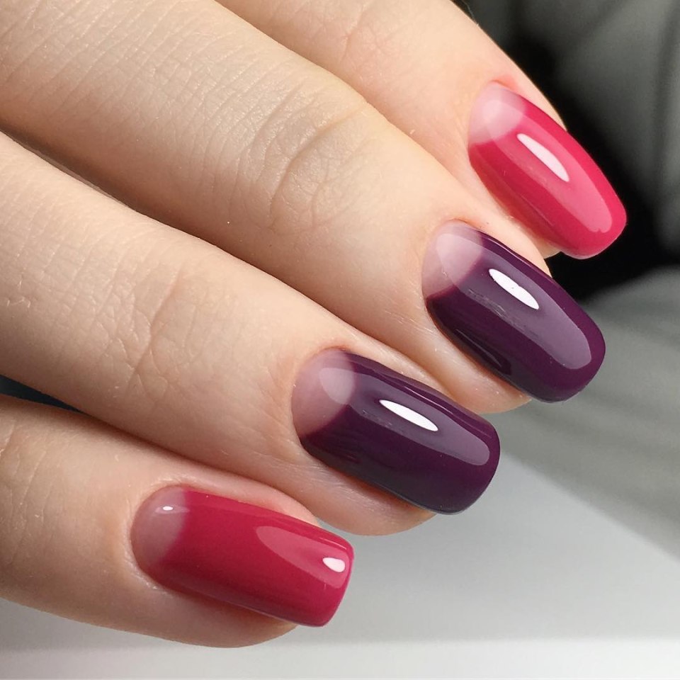 Красивый бордовый маникюр