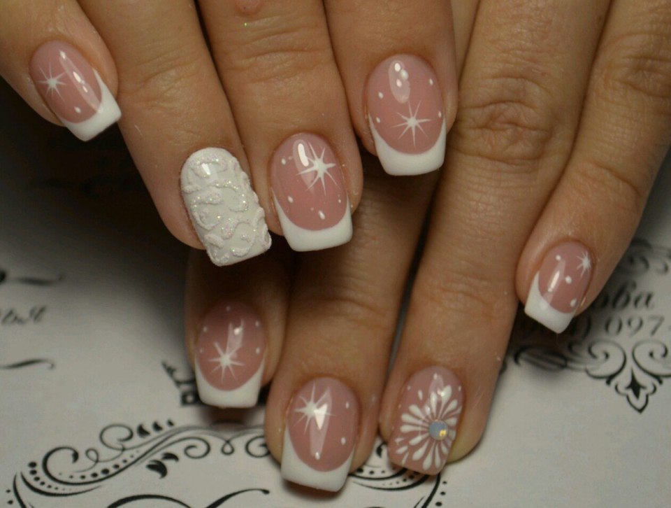 Маникюр на новый год френч