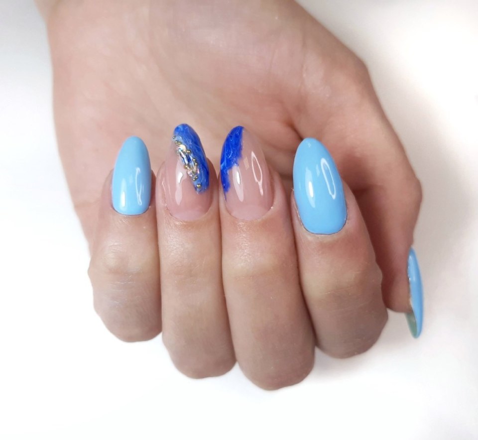 Маникюр спортивный стиль