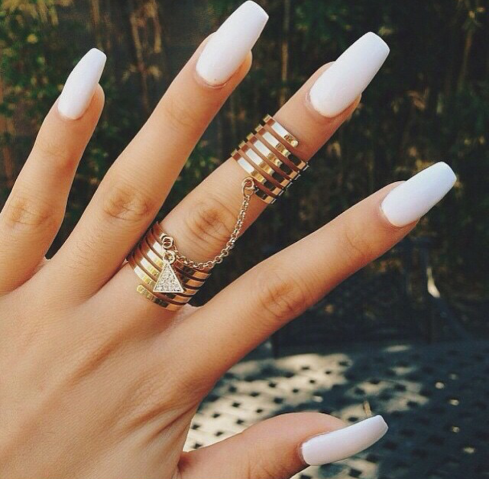 Свадебный маникюр на длинные ногти