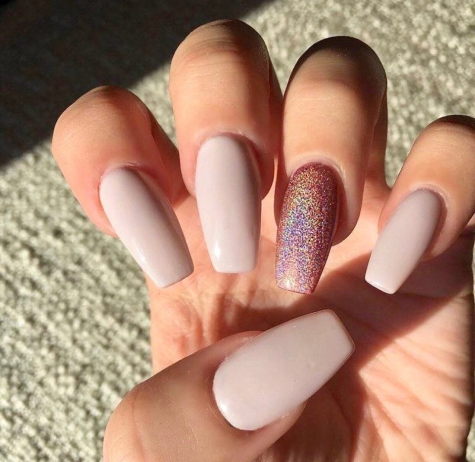 Ногти балерина