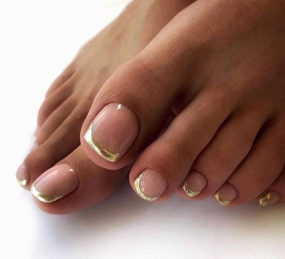 Французский педикюр