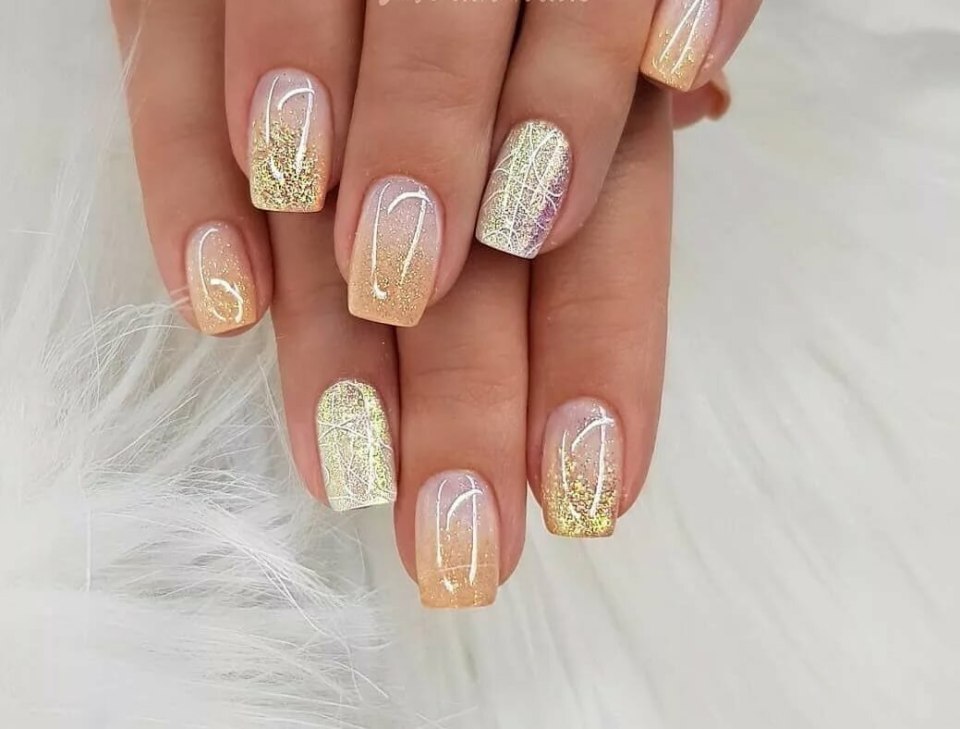 Праздничный маникюр