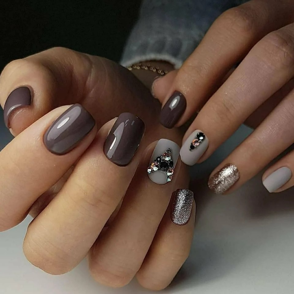 Маникюр 2020 модные тенденции на квадратные ногти