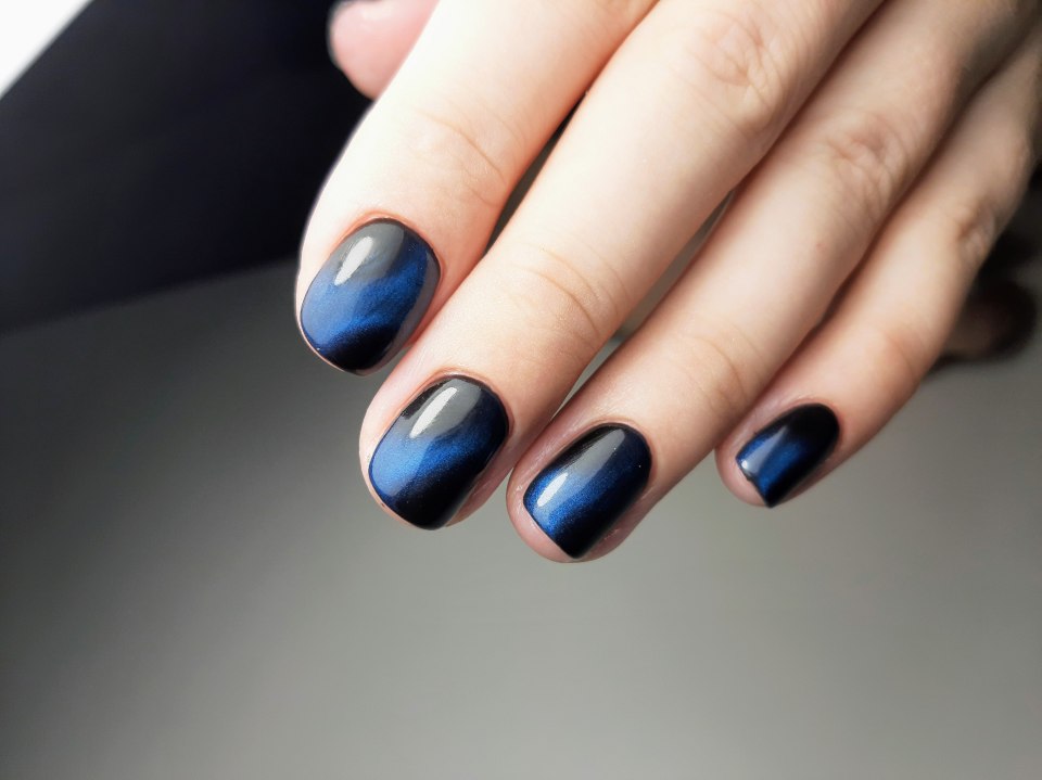 Маникюр кошачий глаз