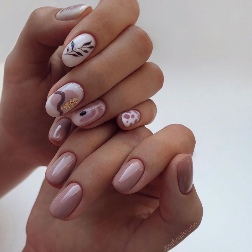 Нюдовый маникюр осень 2021