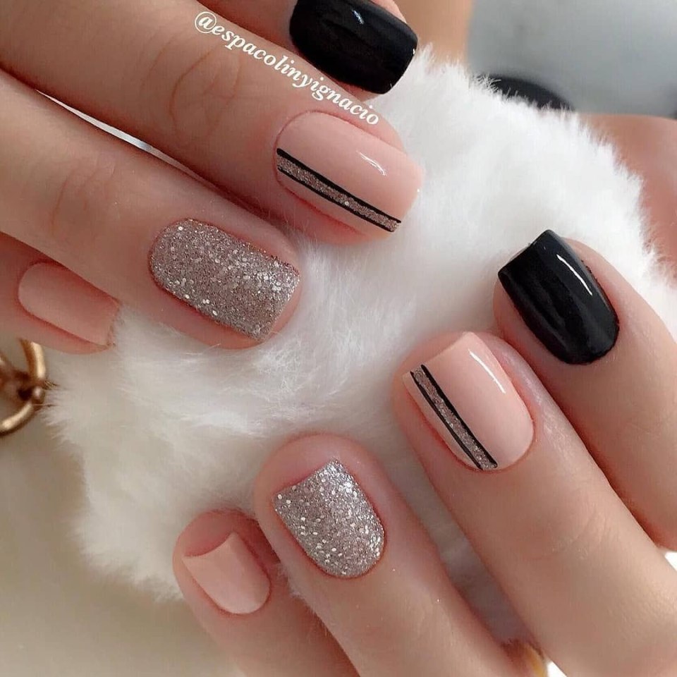 Красивые короткие модные ногти