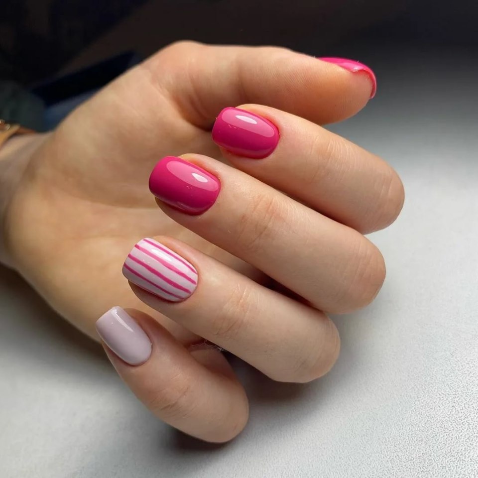 Маникюр 2021 модные тенденции на короткие квадратные ногти