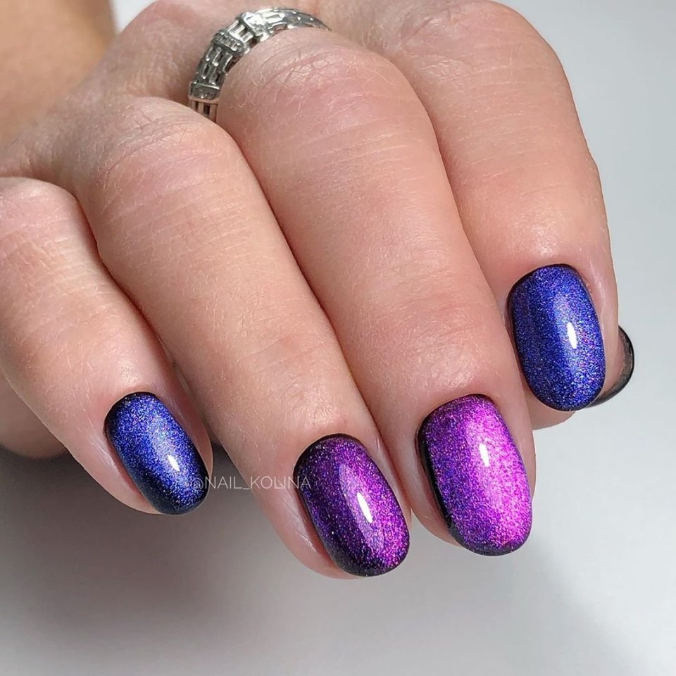 Маникюр кошачий глаз розовый