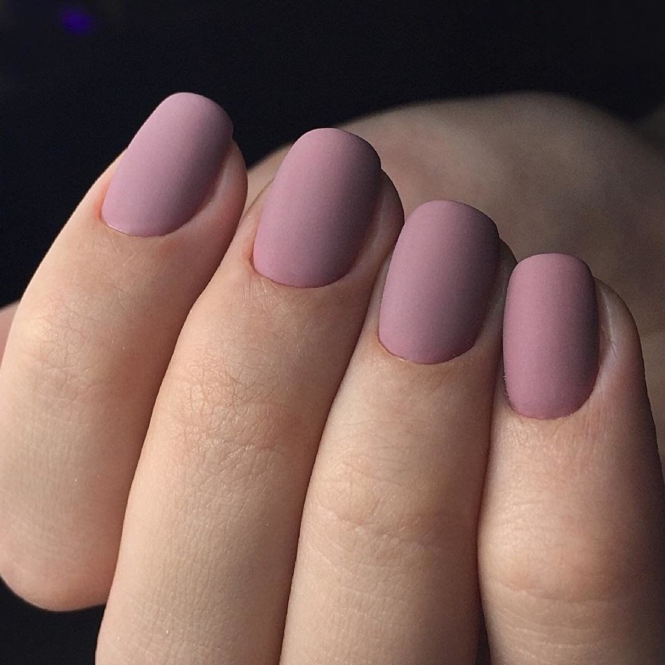 Маникюр с матом