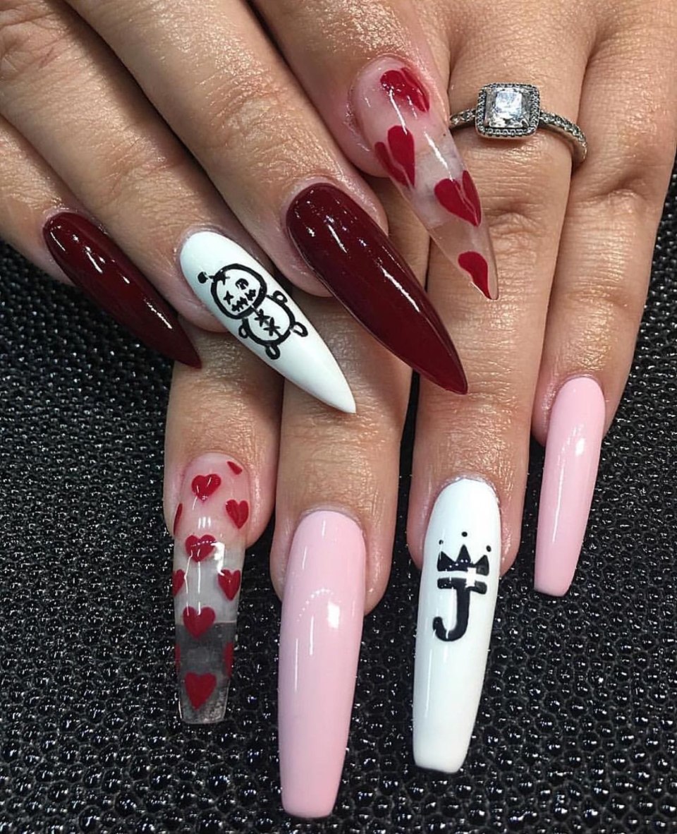 Синий маникюр на длинные ногти