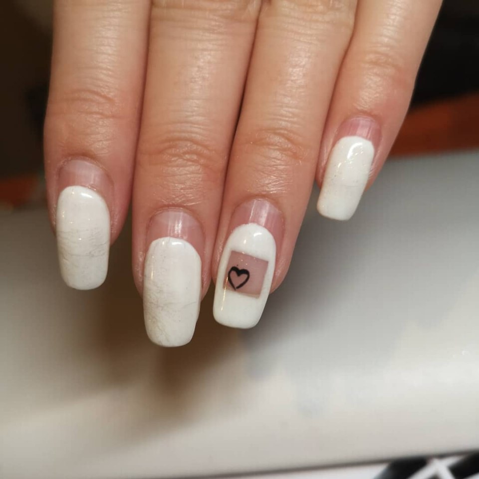 Дизайн ногтей на молочной базе