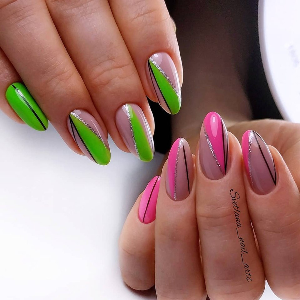 Яркие длинные ногти