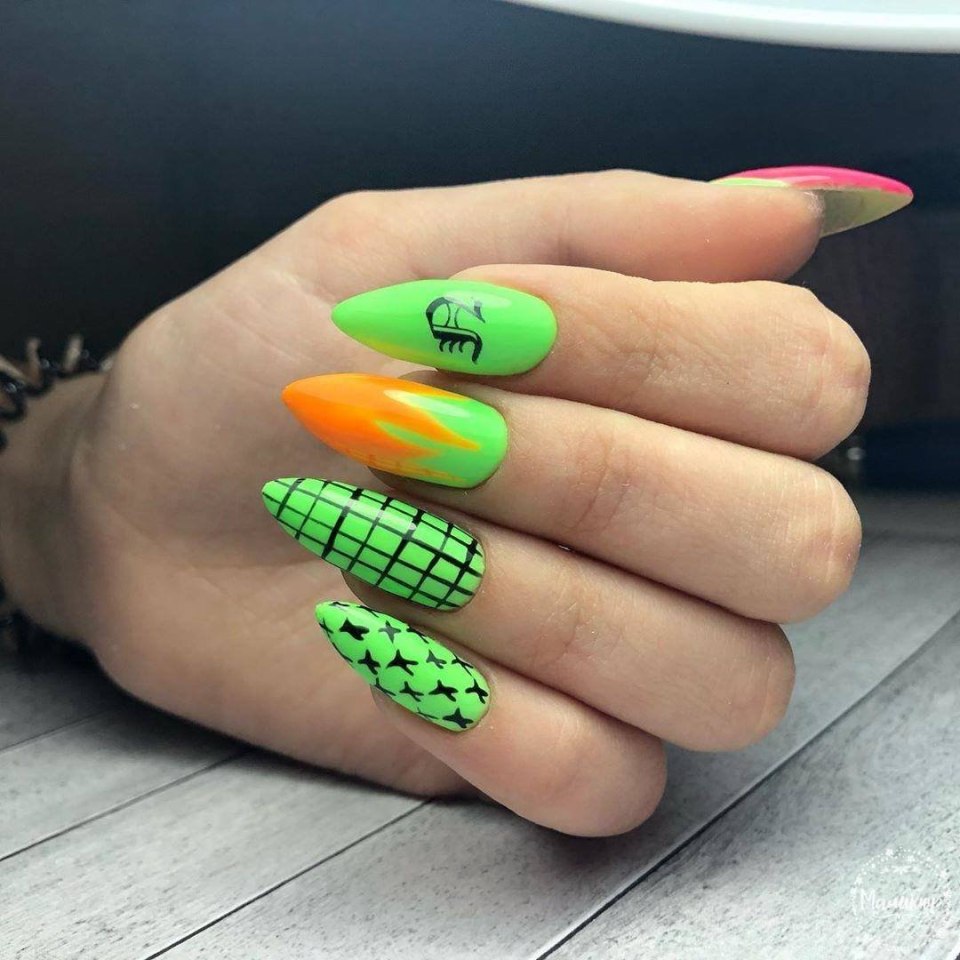 Френч 2021 миндаль оранжевый