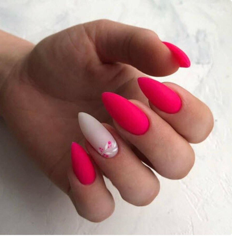 Фиолетовые ногти