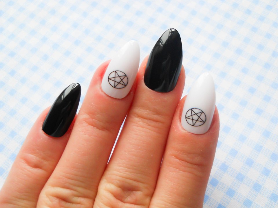 Doctor who Manicure