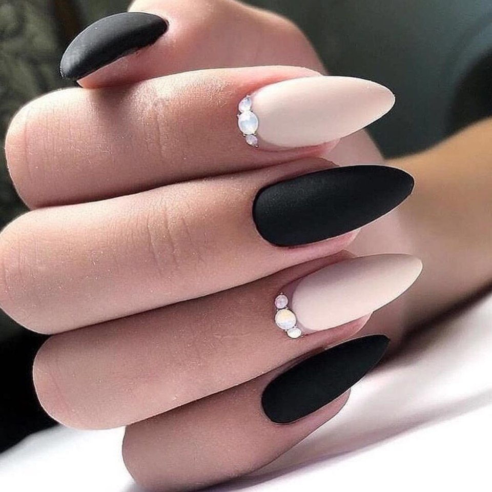 Матовые ногти