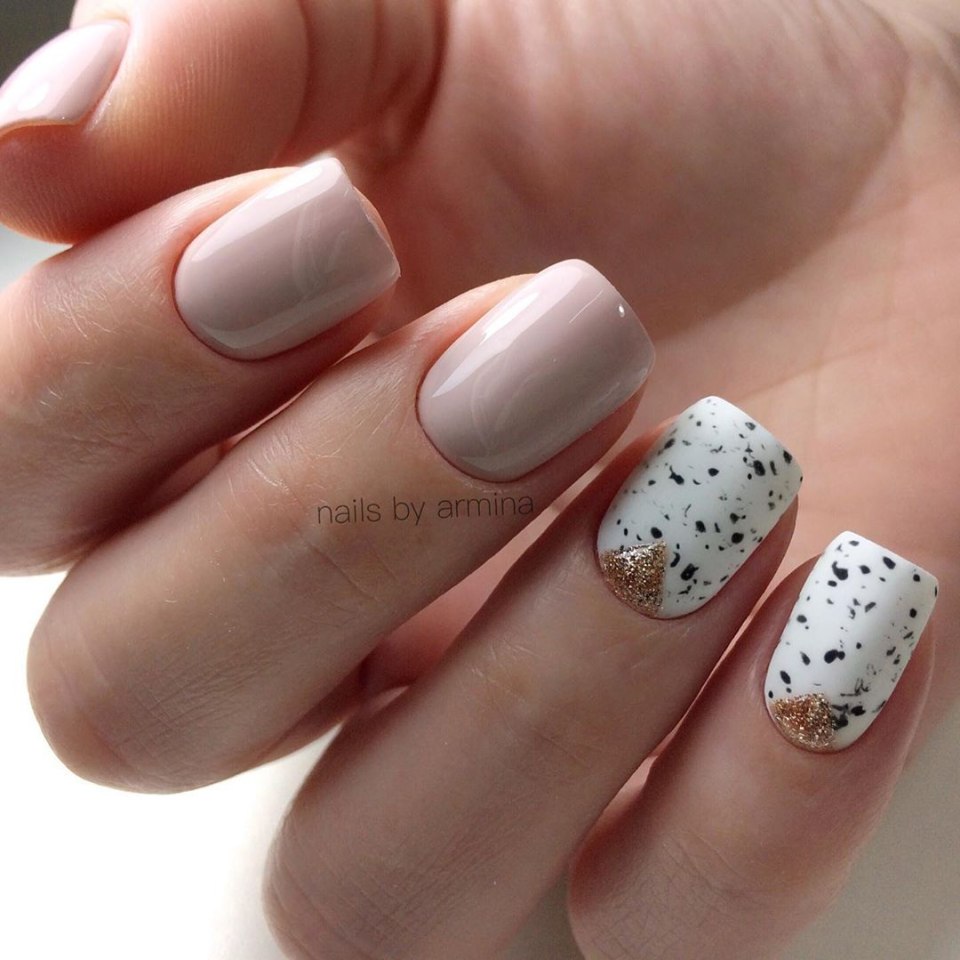 Перепелиное яйцо маникюр матовый