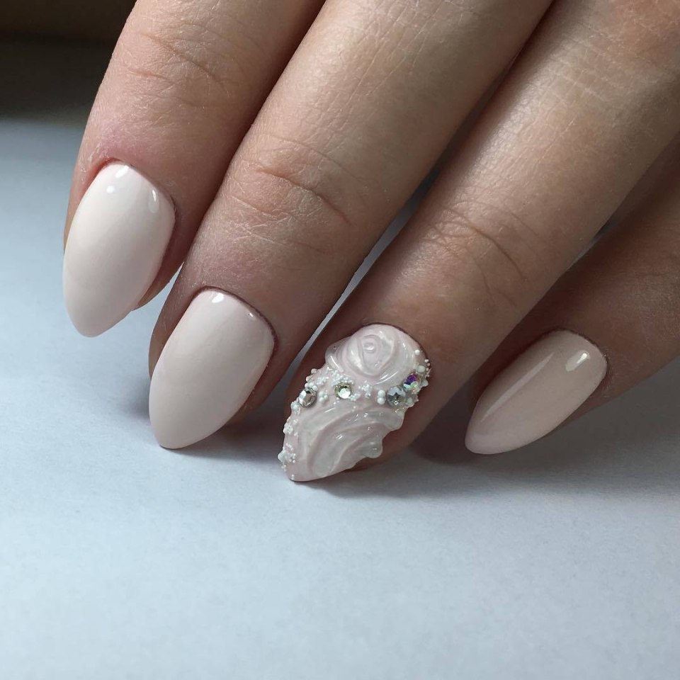 Свадебные ногти короткие