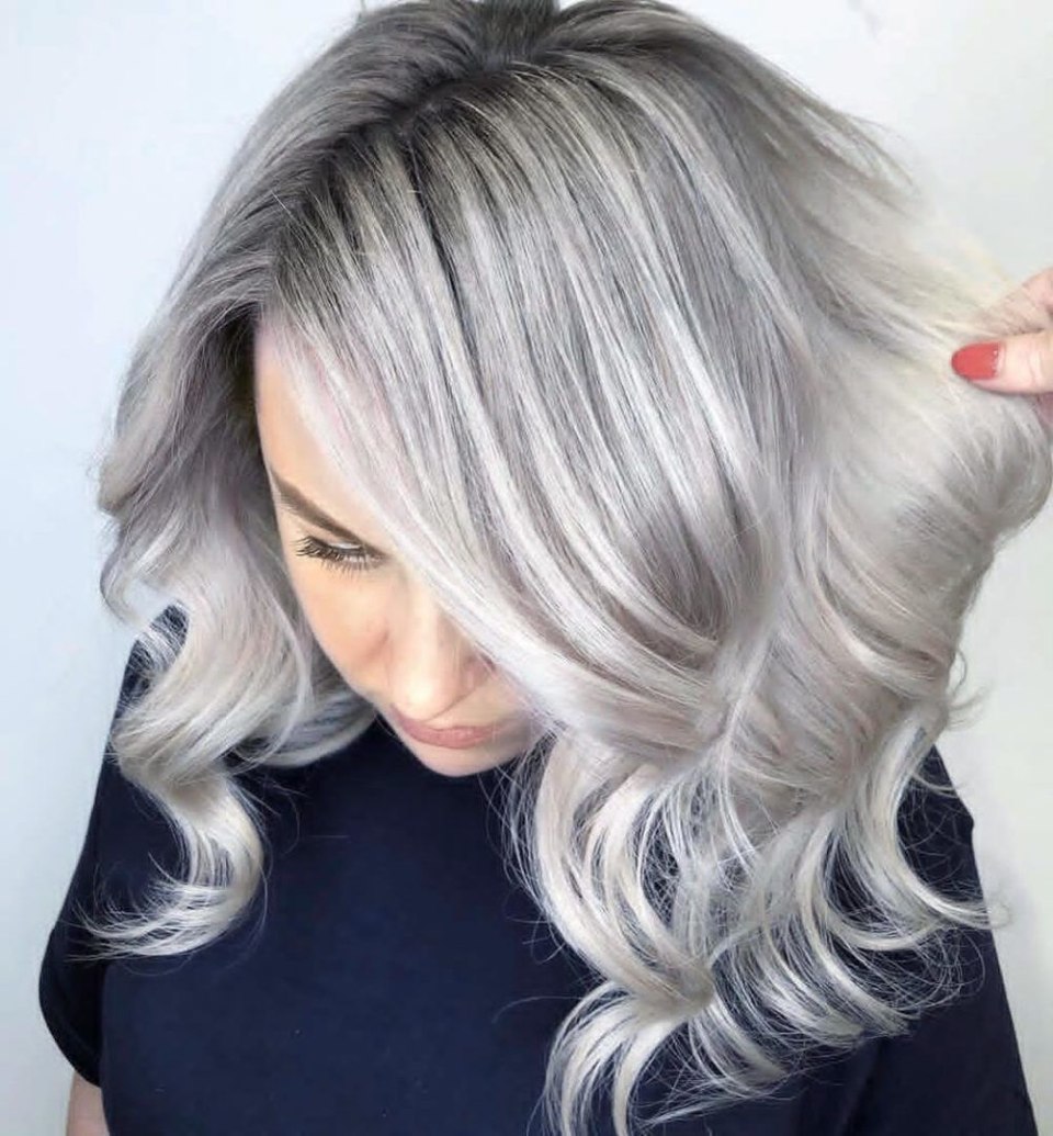 Мелирование AIRTOUCH на светлые волосы