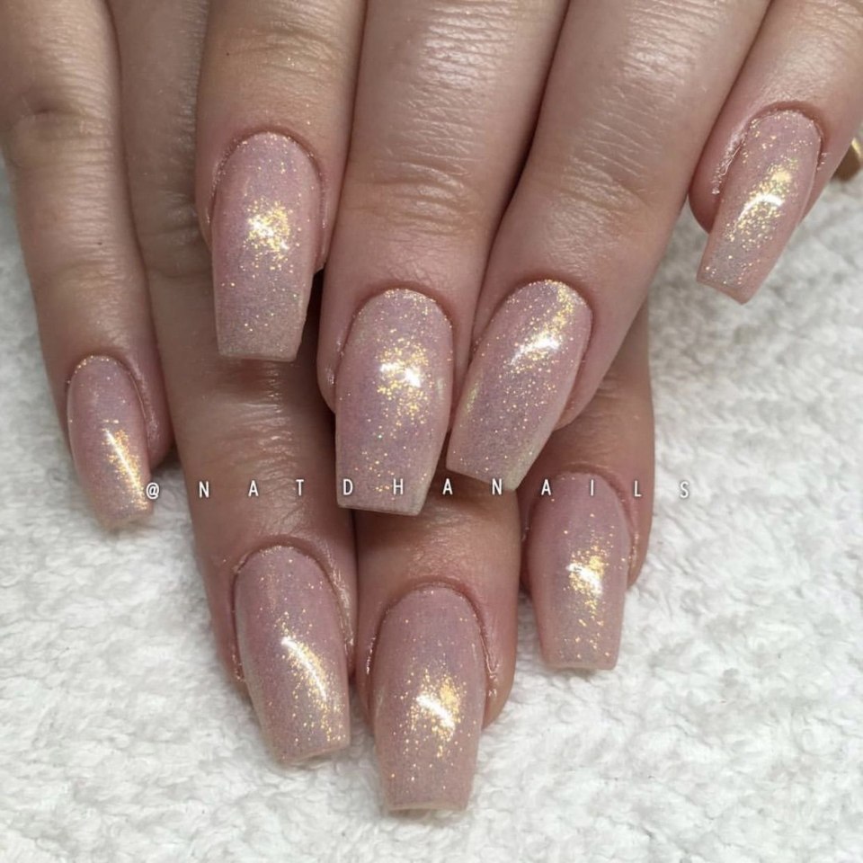 Прозрачные ногти