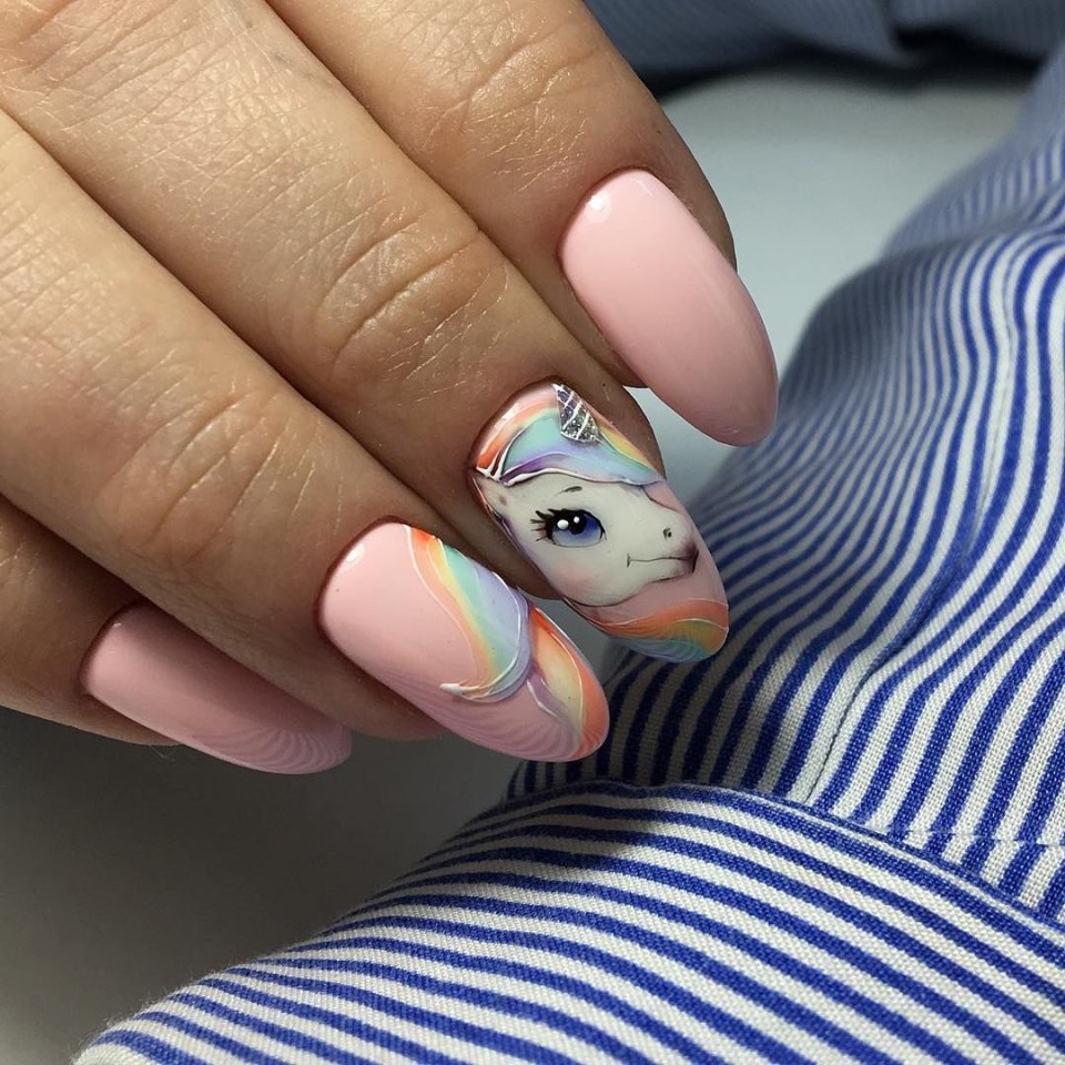 Идеи новогоднего маникюра