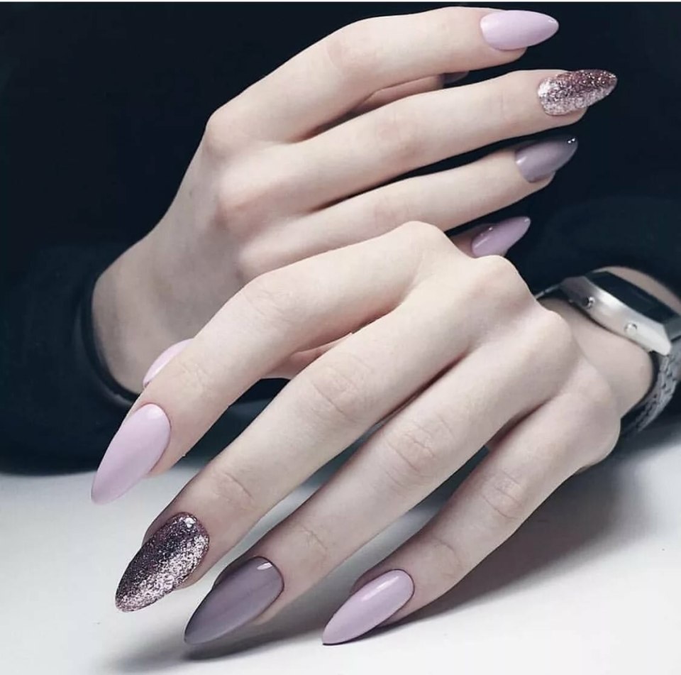 Миндальный маникюр